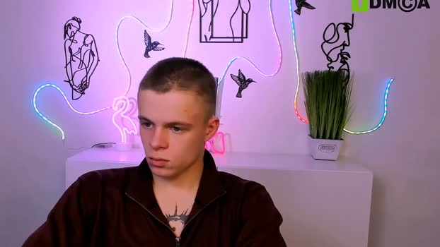 veldi_to Naked Webcam SHOW @ Chaturbate 22-12-2025