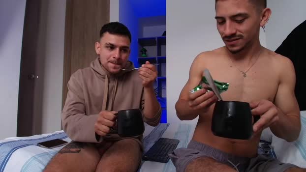 aron_santoro1 deepthroat Webcam SHOW @ Chaturbate 22-12-2025