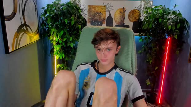 john_weasley play Webcam SHOW @ Chaturbate 23-12-2025