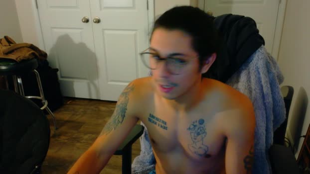 apachewithawebcam big Webcam SHOW @ Chaturbate 25-12-2025