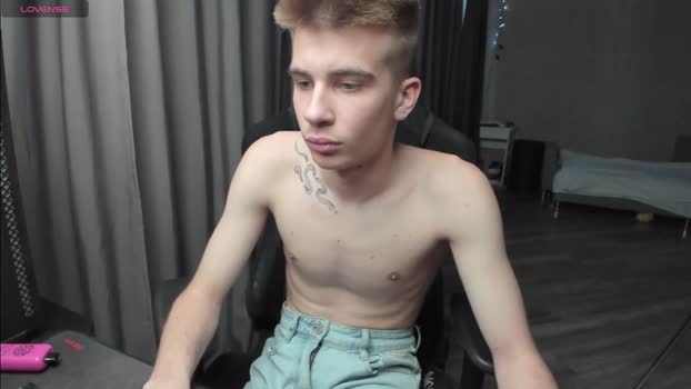 martin_xxxl playtime Webcam SHOW @ Chaturbate 25-12-2025