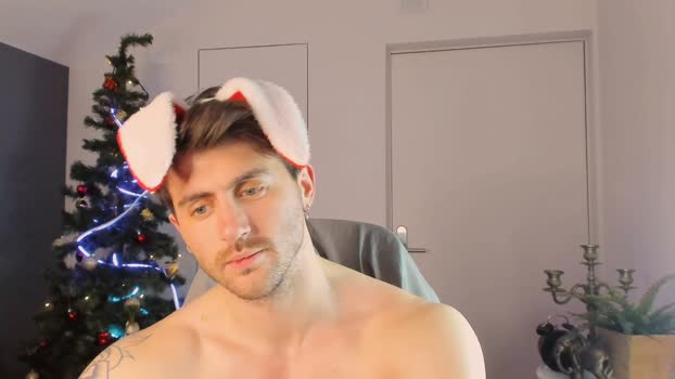 oscar_miller_ moan Webcam SHOW @ Chaturbate 25-12-2025