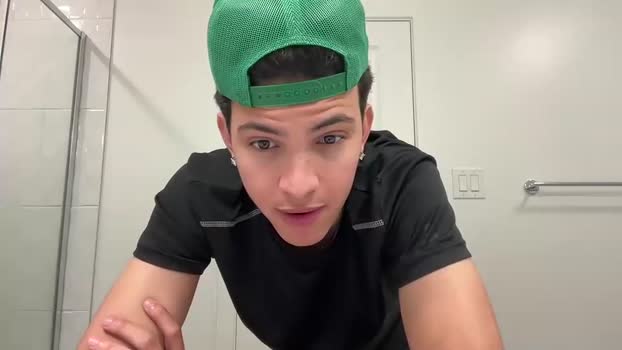 sbouchikh03 legs Webcam SHOW @ Chaturbate 25-12-2025