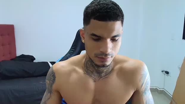 juan_gomez_1 Video Webcam SHOW @ Chaturbate 26-12-2025