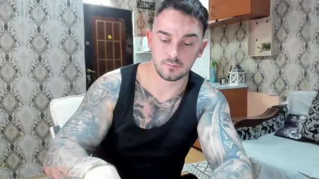 mastermusclejon spank Webcam SHOW @ Chaturbate 26-12-2025