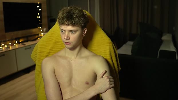 _sopranos_ spanking Webcam SHOW @ Chaturbate 28-12-2025