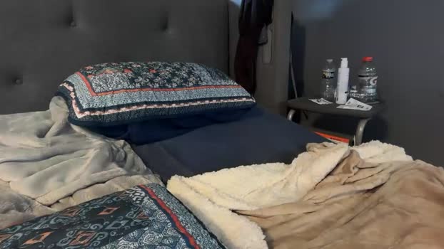 cutieboyz101 sexykitty Webcam SHOW @ Chaturbate 27-12-2025