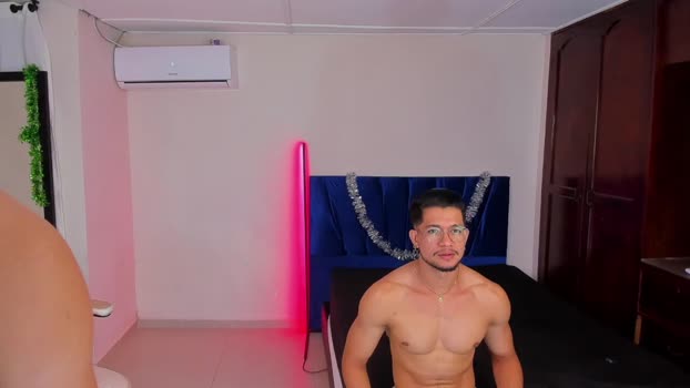 paul_george212 fuck Webcam SHOW @ Chaturbate 28-12-2025