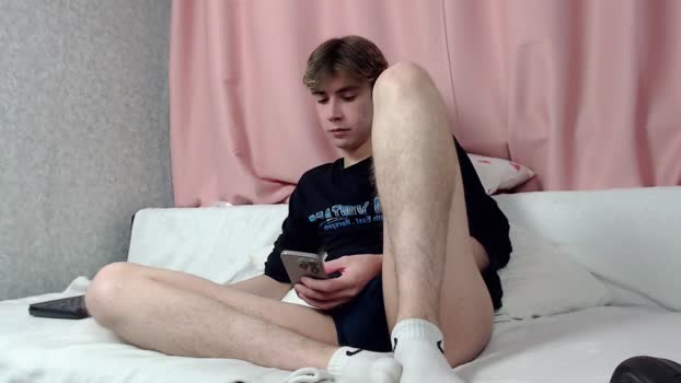 harvey_foster bigtoys Webcam SHOW @ Chaturbate 29-12-2025