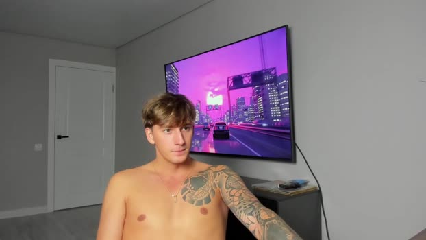 krishort Show Webcam SHOW @ Chaturbate 30-12-2025