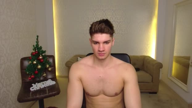 maxkaiden Download Webcam SHOW @ Chaturbate 30-12-2025