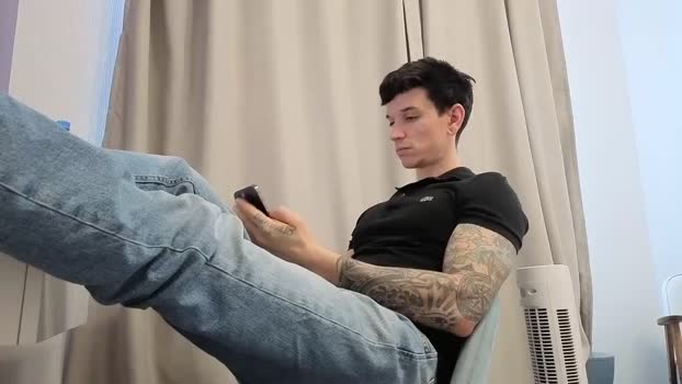 dirtyprettyboi sexybody Webcam SHOW @ Chaturbate 31-12-2025