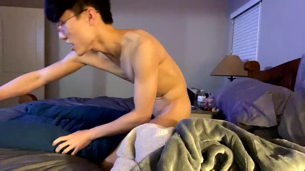 hottiewithabody101 bigtoys Webcam SHOW @ Chaturbate 31-12-2025