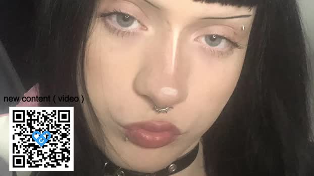 vailyreb suckshow Webcam SHOW @ Chaturbate 31-12-2025