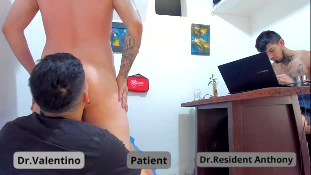 valentino_bel sexymale Webcam SHOW @ Chaturbate 31-12-2025