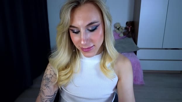 miraraid sexytrans Webcam SHOW @ Chaturbate 31-12-2025