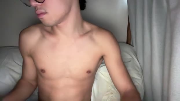 toshikaro0 Naked Webcam SHOW @ Chaturbate 01-01-2026