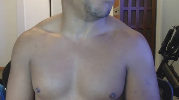 tux_97 bigballs Webcam SHOW @ Chaturbate 01-01-2026