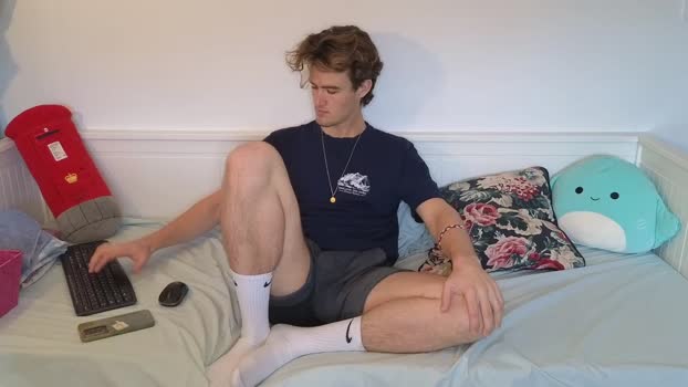 alex83530 orgasm Webcam SHOW @ Chaturbate 02-01-2026