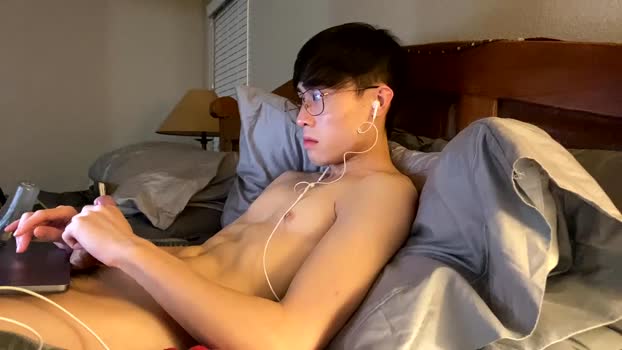 hottiewithabody101 sweet Webcam SHOW @ Chaturbate 01-01-2026