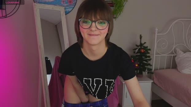 letoria_notley gay Webcam SHOW @ Chaturbate 01-01-2026