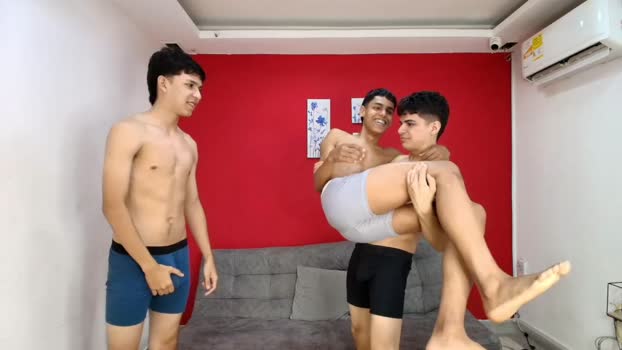 chillbicrew Porn Webcam SHOW @ Chaturbate 03-01-2026