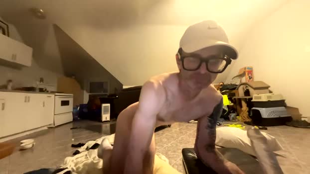 straightexhibitionistforcocks handsome Webcam SHOW @ Chaturbate 02-01-2026