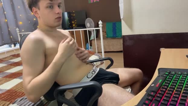 forbidden_alex big Webcam SHOW @ Chaturbate 04-01-2026