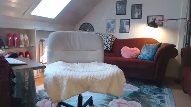 ginablondecam Naked Webcam SHOW @ Chaturbate 04-01-2026