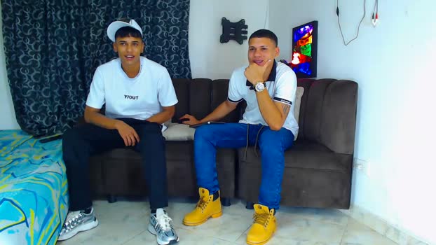 jeffer21_hot Porn Webcam SHOW @ Chaturbate 04-01-2026