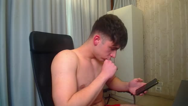 kellenwest sweet Webcam SHOW @ Chaturbate 04-01-2026