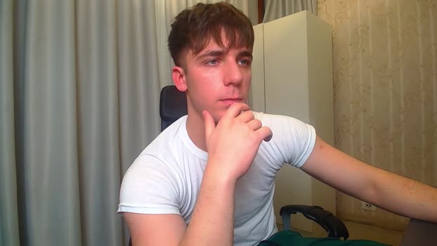 kellenwest legs Webcam SHOW @ Chaturbate 04-01-2026
