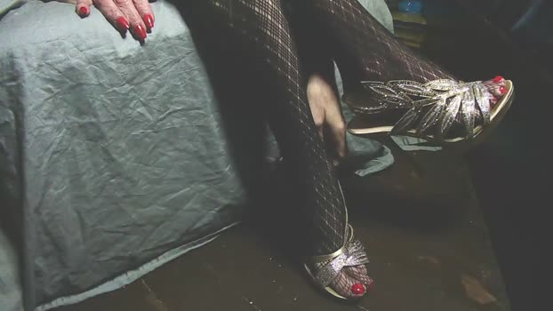 lana_legs53