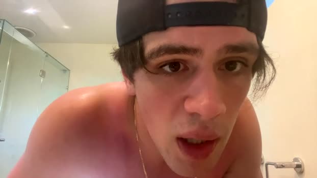 vinshaftdiesel kinky Webcam SHOW @ Chaturbate 04-01-2026