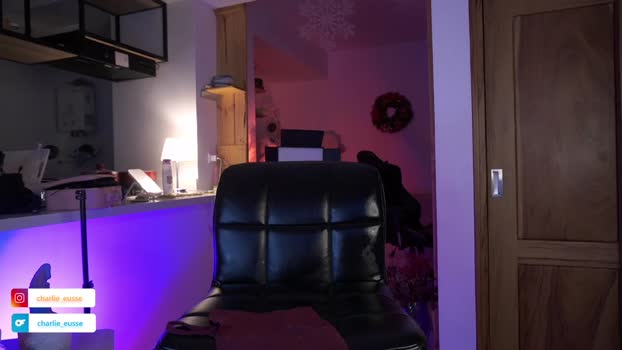 charlie_eusse shemale Webcam SHOW @ Chaturbate 05-01-2026