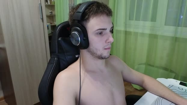 golden_boyyy21 bigballs Webcam SHOW @ Chaturbate 05-01-2026