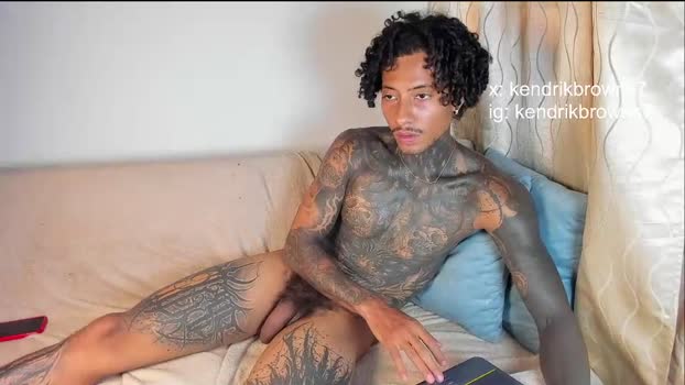 kendrik_brown natural Webcam SHOW @ Chaturbate 04-01-2026