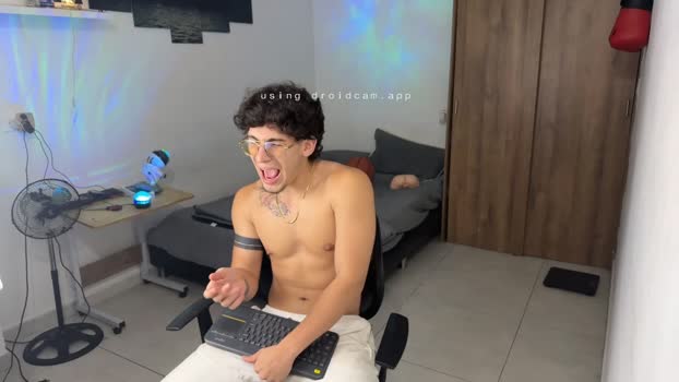kisan_smith sexykitty Webcam SHOW @ Chaturbate 05-01-2026