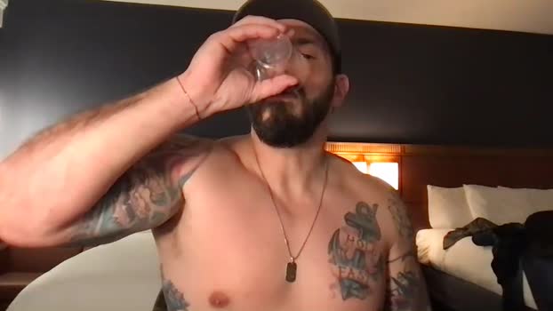 making_moves Topless Webcam SHOW @ Chaturbate 05-01-2026