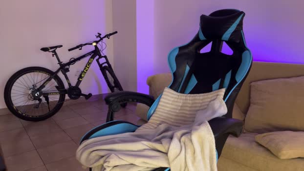 marcussmit spank Webcam SHOW @ Chaturbate 04-01-2026