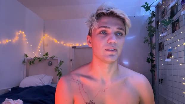 moonflamek ass Webcam SHOW @ Chaturbate 04-01-2026