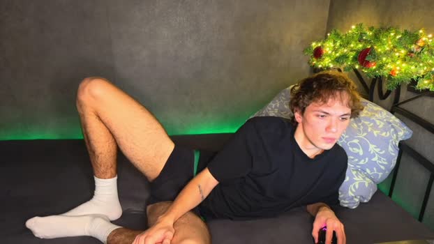 xavier_200 sexyfeet Webcam SHOW @ Chaturbate 05-01-2026