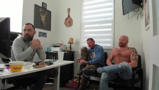 hardworkertn fingering Webcam SHOW @ Chaturbate 05-01-2026