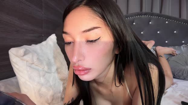 louiseelizabeth suckcock Webcam SHOW @ Chaturbate 06-01-2026