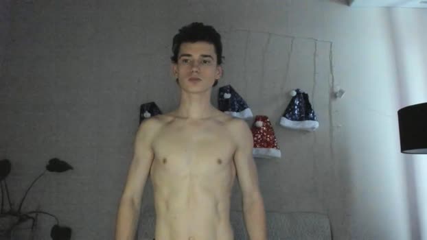 max_foks spanking Webcam SHOW @ Chaturbate 06-01-2026