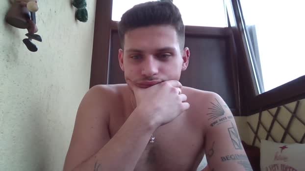 roberto_twink1 kinky Webcam SHOW @ Chaturbate 06-01-2026