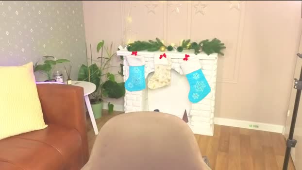 sevans14 prettyface Webcam SHOW @ Chaturbate 06-01-2026