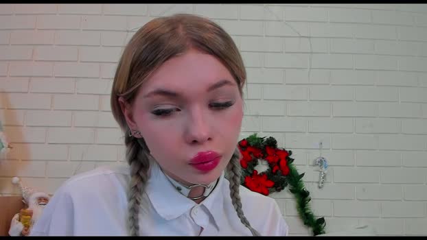 blondy_fina toys Webcam SHOW @ Chaturbate 07-01-2026