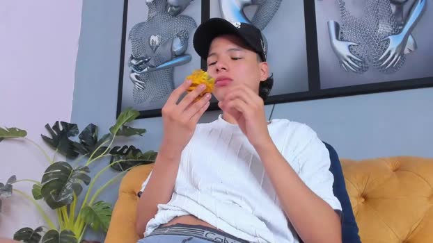 camillo_virgil nude Webcam SHOW @ Chaturbate 06-01-2026