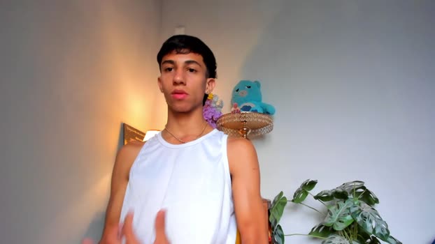 lucian_davii spanking Webcam SHOW @ Chaturbate 06-01-2026